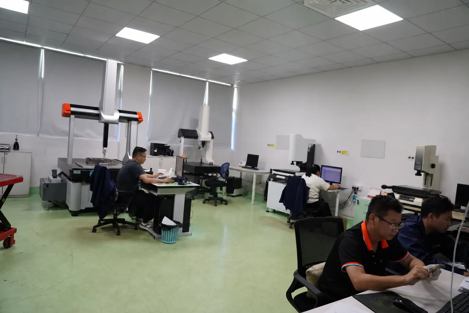 Dimensional inspection laboratory at Tec-Shine